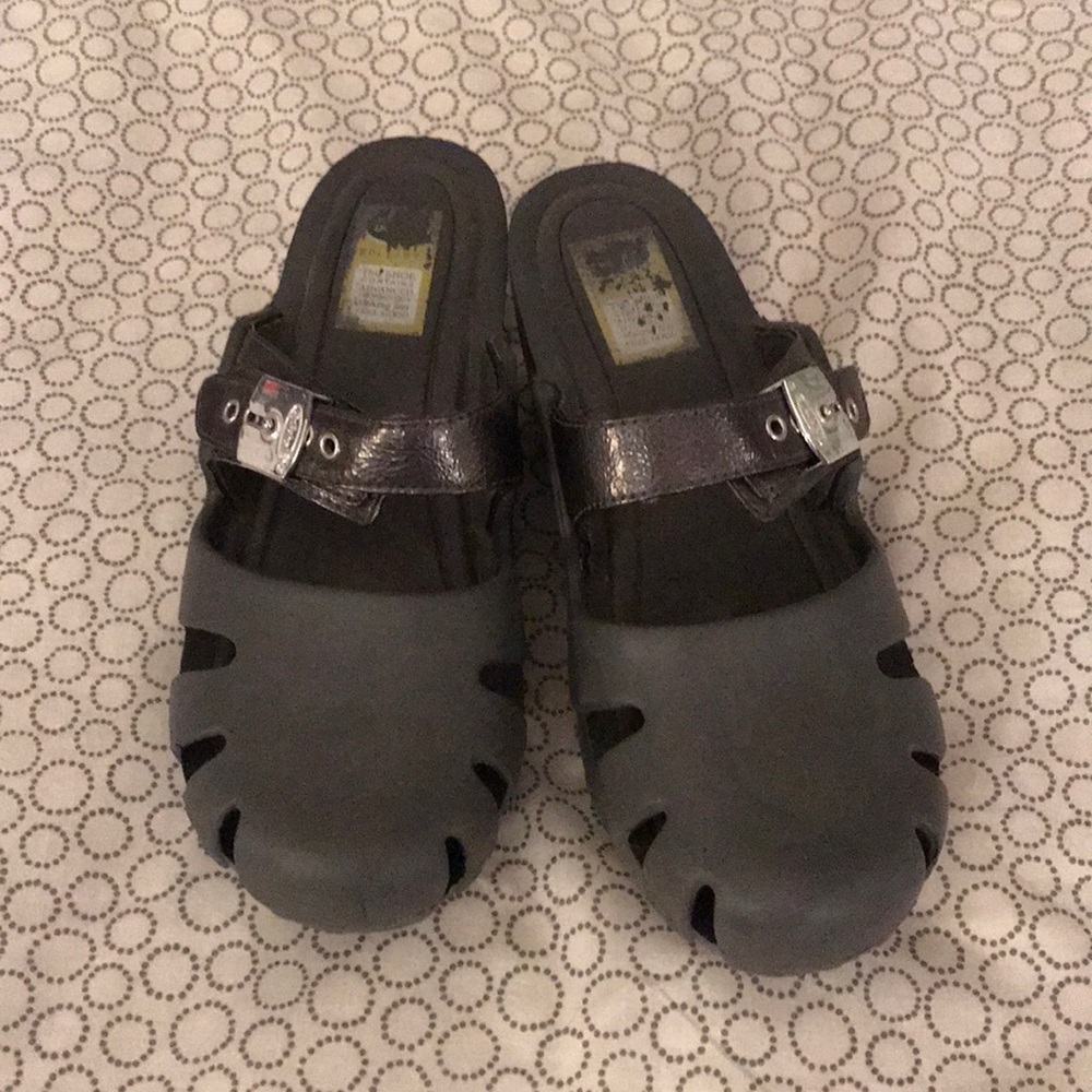 Dr Scholls Dance platform clog size 8